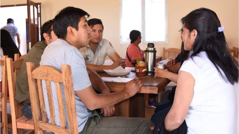 Nóblega compartió con los vecinos de Villa Luján y Costa de Reyes