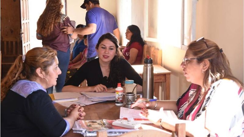 Nóblega compartió con los vecinos de Villa Luján y Costa de Reyes