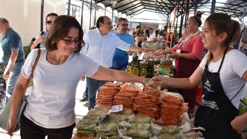 Lucía y Raúl visitaron el remodelado PCPC
