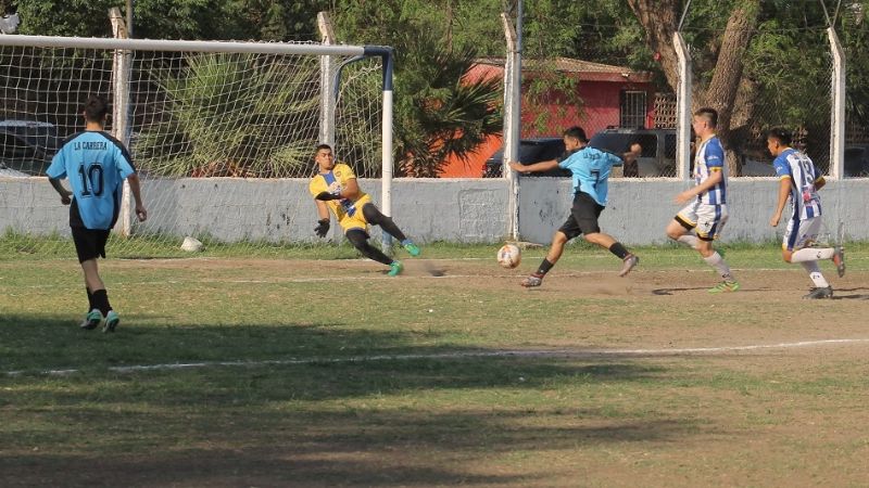 En medio del calor, San Martín arriba y La Carrera dejó el fondo