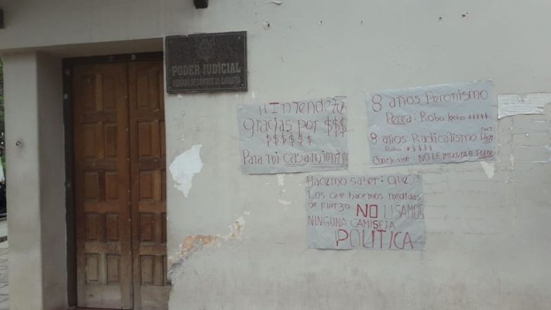 Páez no cumple y los municipales protestan