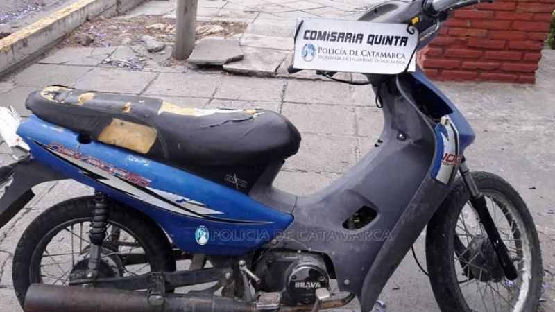 Recuperan una motocicleta
