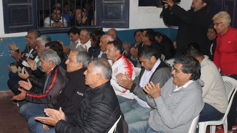 Histórica visita de la gobernadora Corpacci a la Liga Chacarera