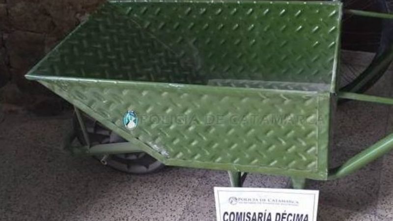 Vecinos denunciaron a un joven que vendía cosas robadas