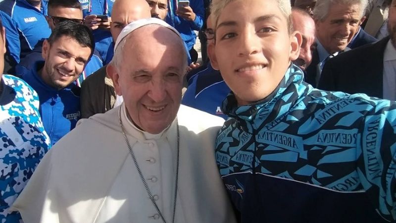 “Pac Man” Corzo estuvo hoy con el Papa, en el Vaticano