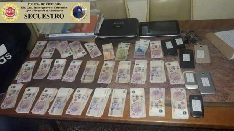 Cuatro ex deportistas ligados a la súper banda roba autos