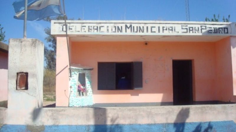 Charla sobre langostas en San Pedro