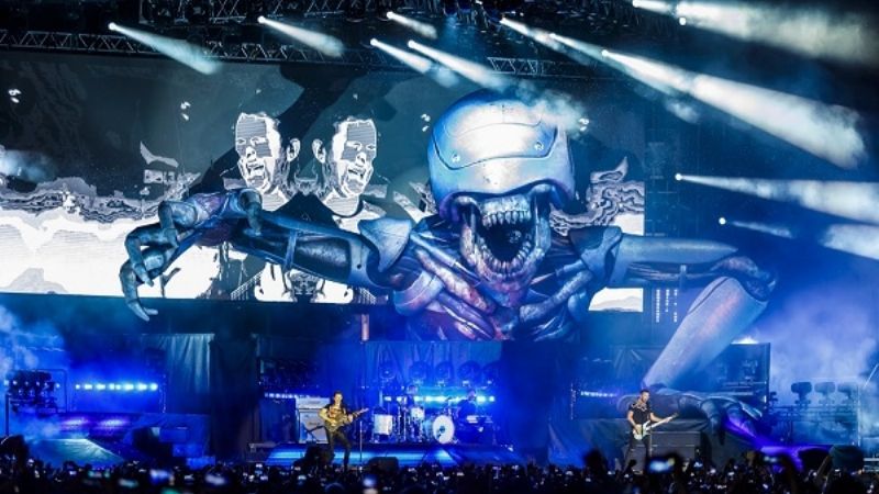 Muse se presentó antes más de 20 mil personas