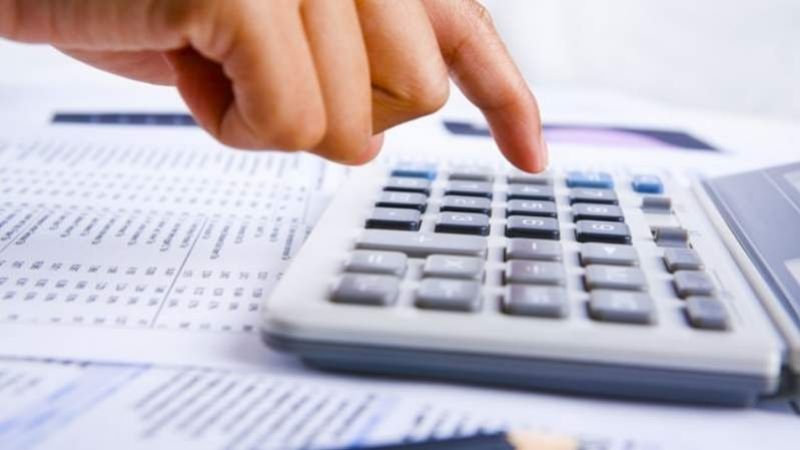 Docentes cobrarán menos por error en la liquidación del mes anterior