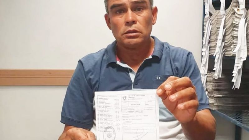 Municipales y becados con miedo a Santillán cobran “sueldos de hambre"