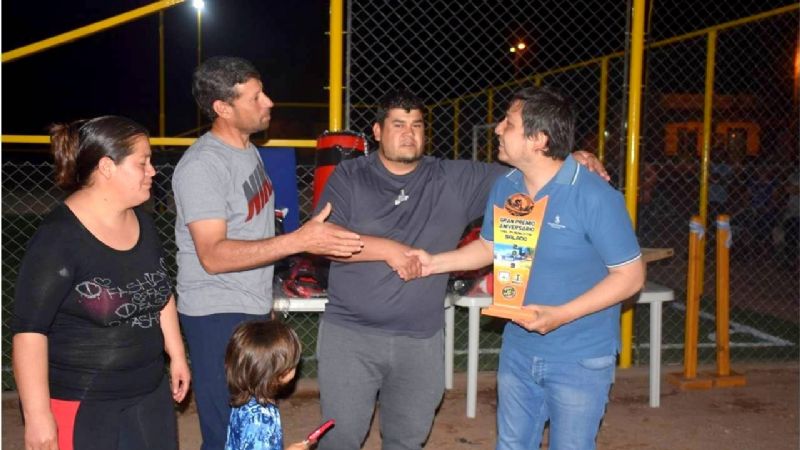 Cancha de césped sintético en Salado