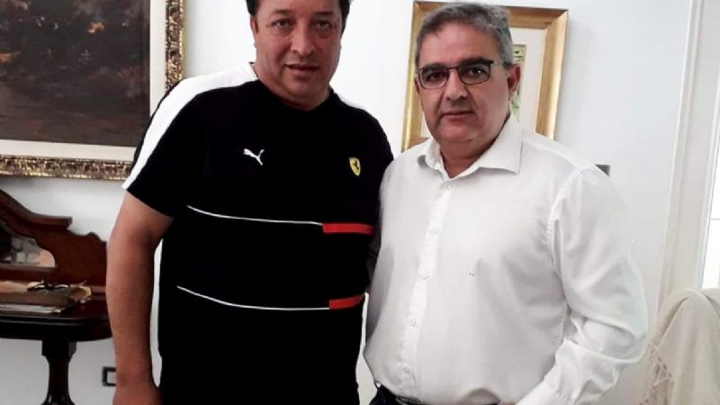 Jalil visita fábricas y escuelas en Recreo