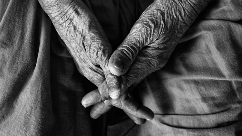 Encontraron a un hombre de 83 años en estado de abandono