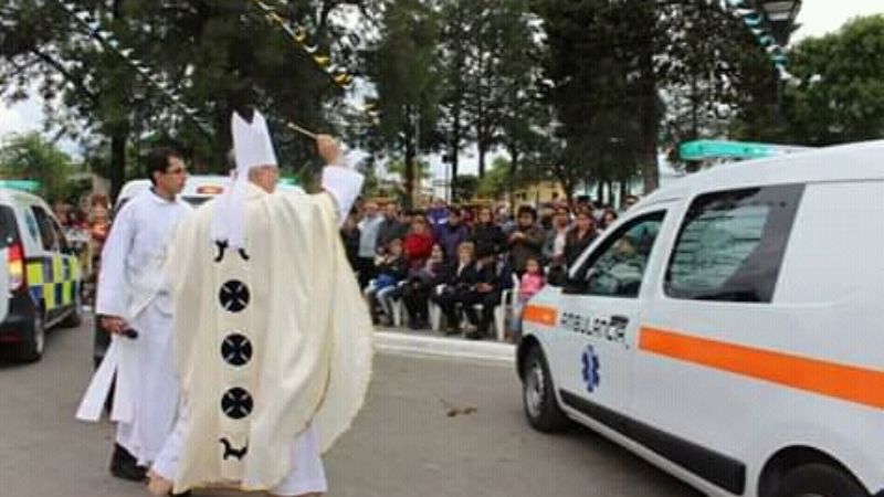 Bendición de ambulancias