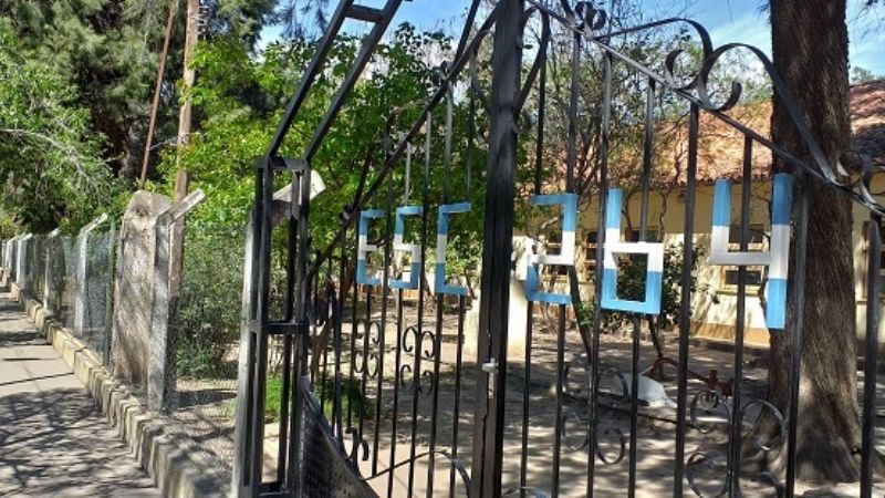 Grave denuncia por maltrato en contra de un profesor en San Antonio