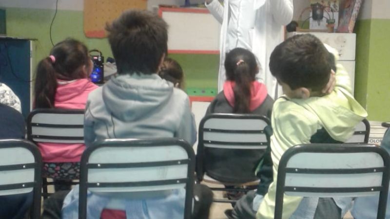 Talleres en escuelas sobre enfermedades transmitidas por Aedes Aegytis