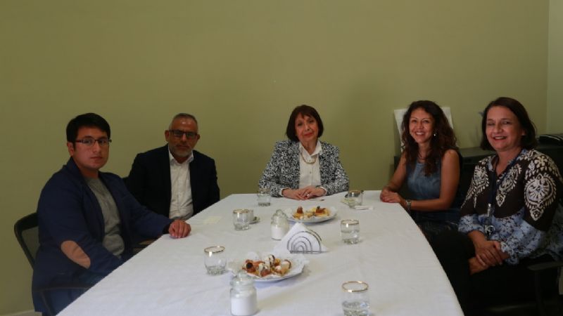 Académicos extranjeros en la UNCA