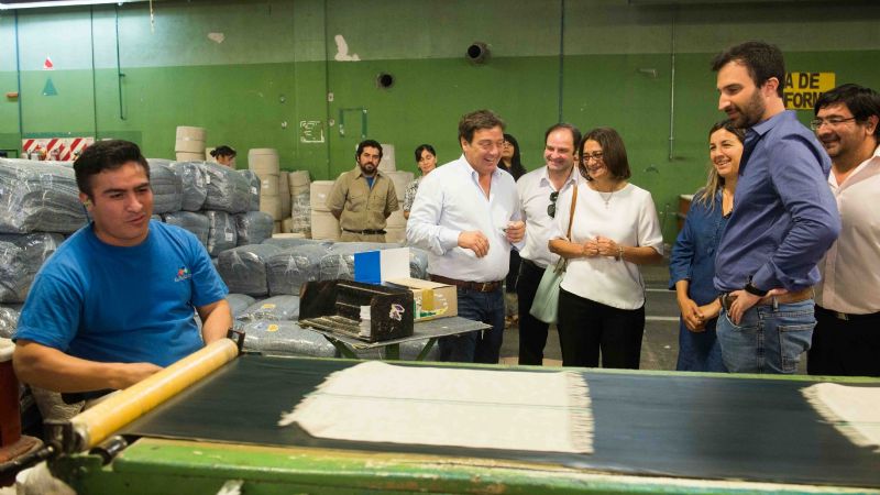 Lucía visitó la fábrica FibranSur