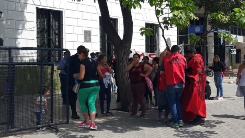 Movimiento Popular por la Dignidad reclama construcción de viviendas