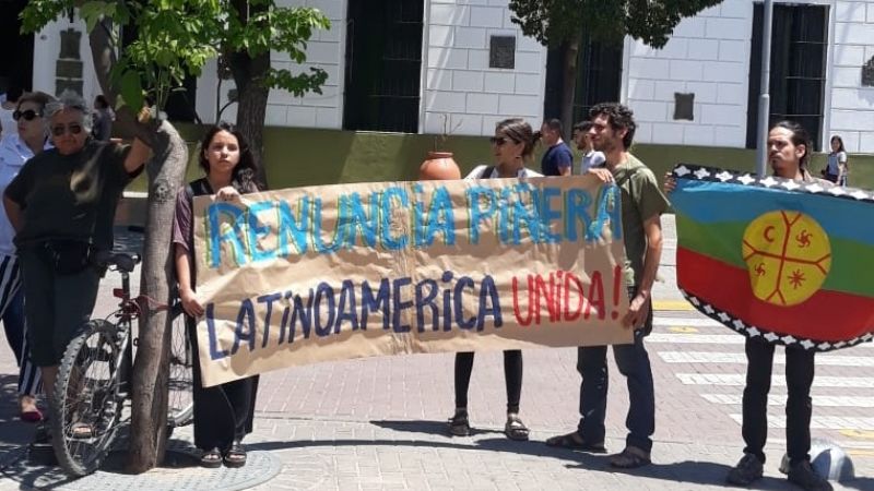 Manifestación en solidaridad con el pueblo chileno