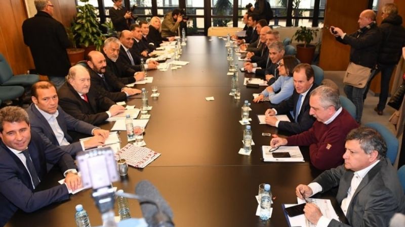 Provincias quieren un acuerdo político, social y económico urgente