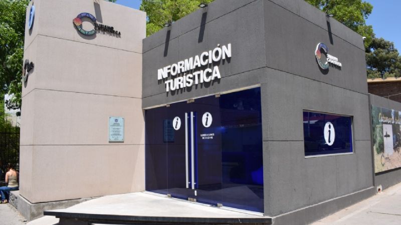 Las oficinas de Información Turística cerrarán este domingo