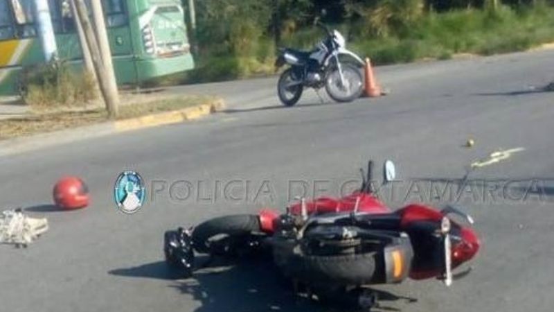 Motociclistas lesionadas tras derrapar