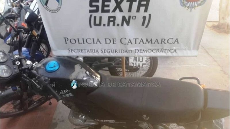 Robaron una moto y la dejaron abandonada