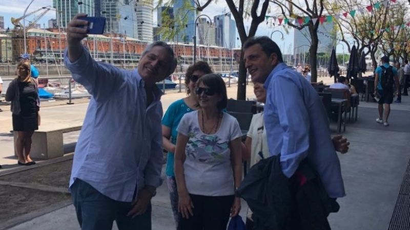 Alberto con Massa, paseo,  y guitarreada con Santaolalla