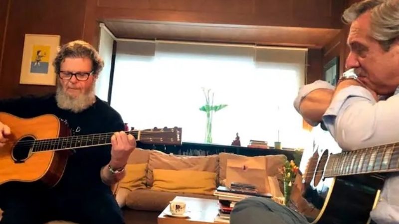 Alberto con Massa, paseo,  y guitarreada con Santaolalla