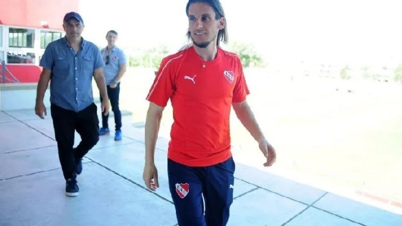 Variado “menú” para suceder a Beccacece en el “Rojo”