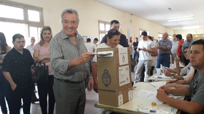 Barrionuevo pidió no usar el voto en blanco