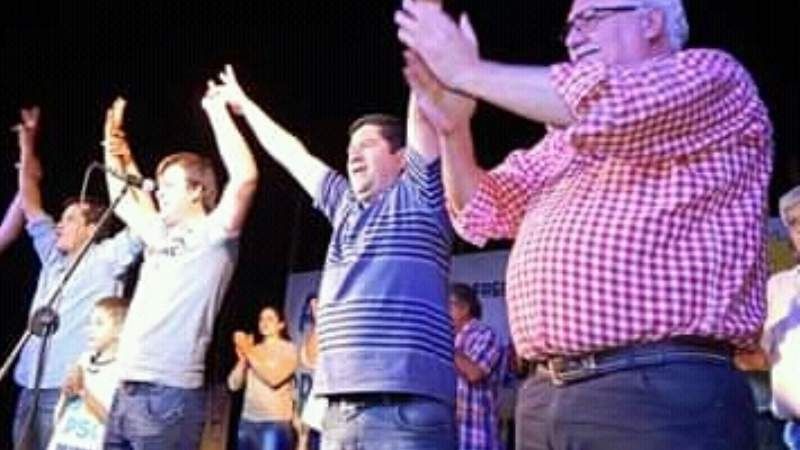 Histórico: Destronan a Coronel en Tapso