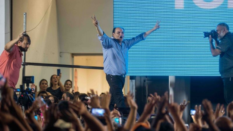 “Vamos a gobernar del lado de la gente”