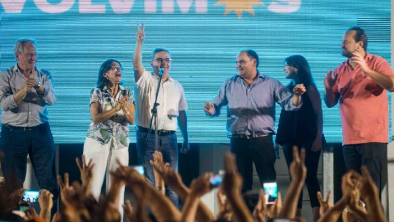 “Vamos a gobernar del lado de la gente”
