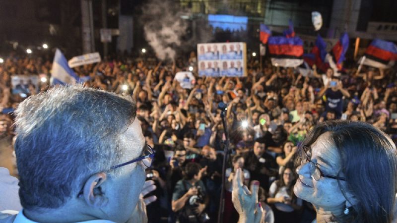 “Vamos a gobernar del lado de la gente”