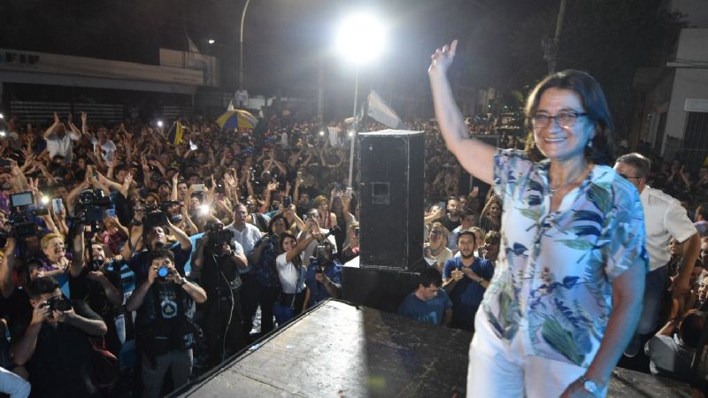 “Vamos a gobernar del lado de la gente”