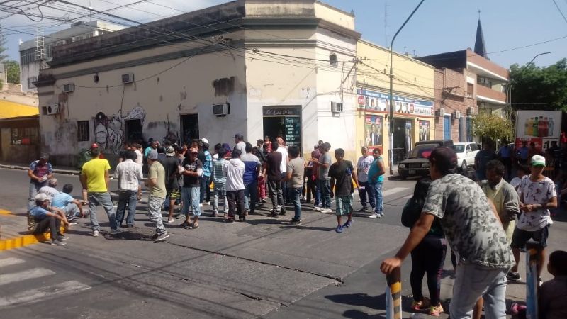 Beneficiarios arden contra ANSES por el bono