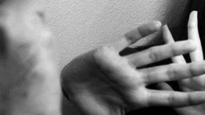 Joven golpeó a su pareja