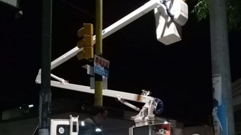 Avenida Güemes ya tiene onda verde en todo su recorrido
