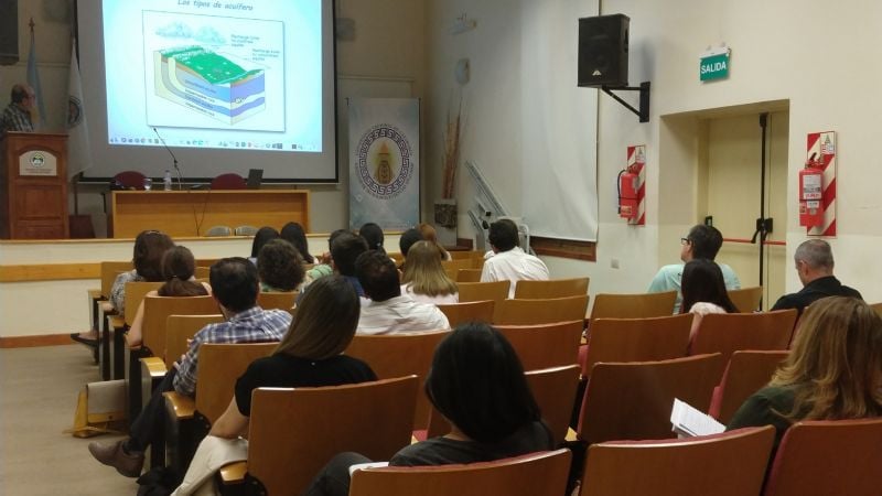 Curso de posgrado sobre gestión, normativa y calidad de agua