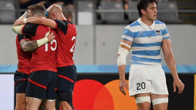 Los Pumas perdieron 39 a 10 frente a Inglaterra