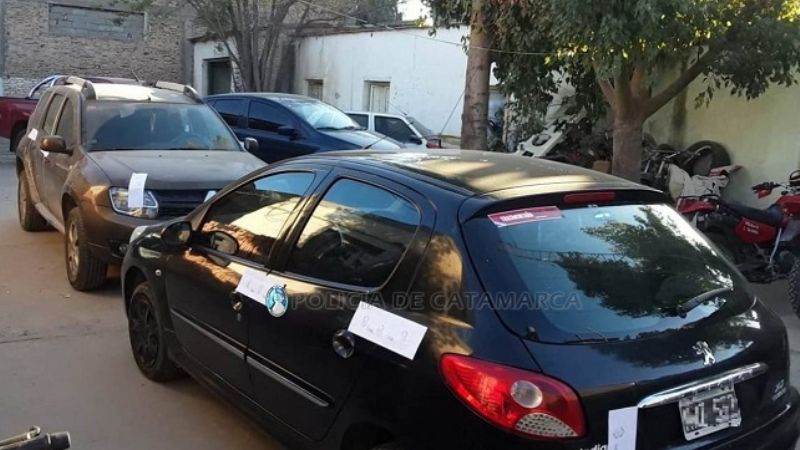 Secuestran vehículos en Santa María