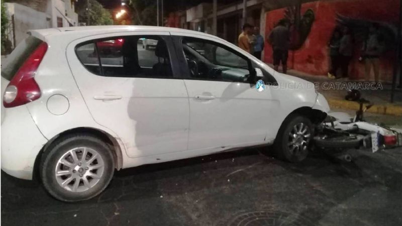 Choque en el centro dejó a una mujer y adolescente heridas