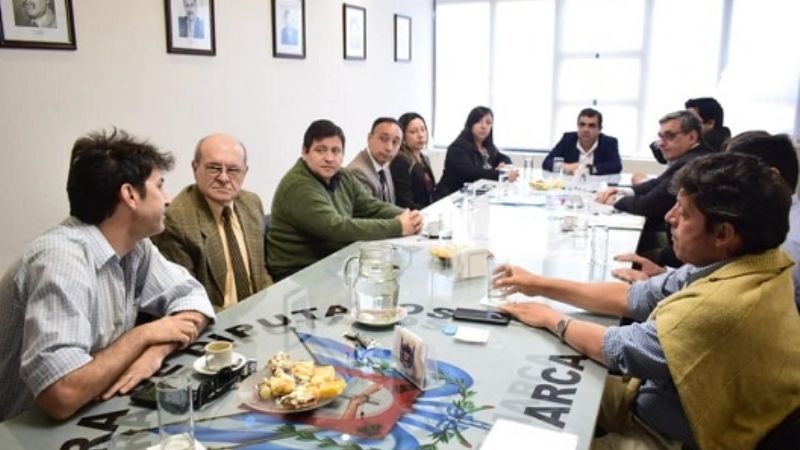 Reunión por la ley de caja complementaria interprofesional