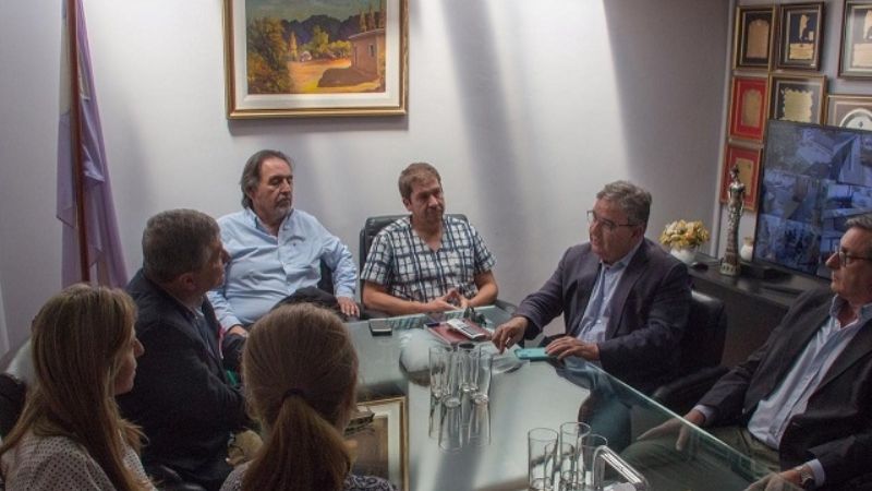 Jalil se reunió con odontólogos