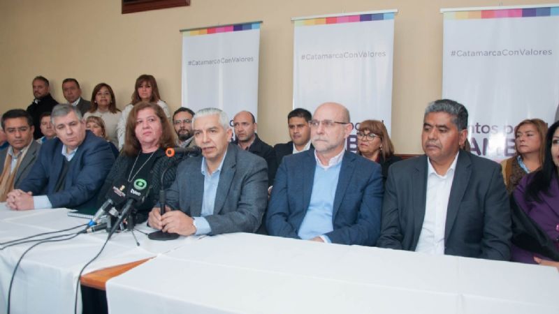 Comienza semana de guerrilla política