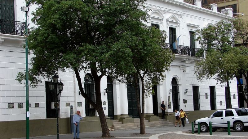 Aumento de los montos de viáticos para los empleados públicos