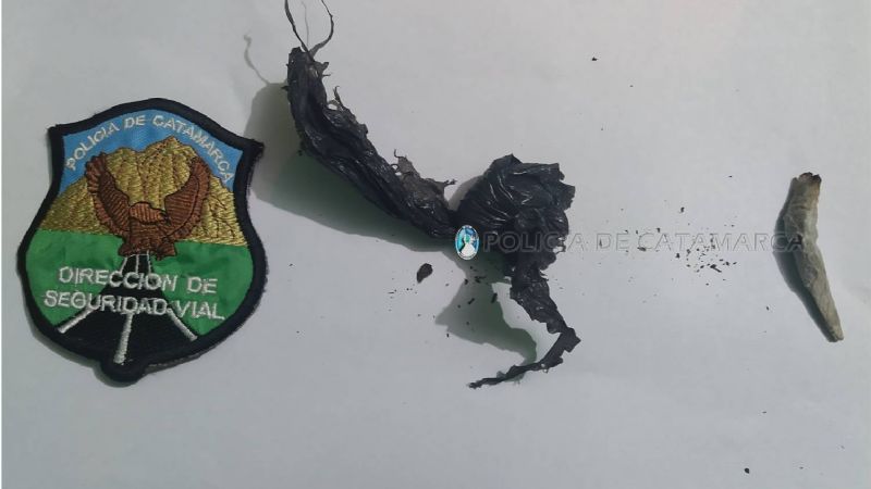 Arrestan a dos jóvenes y secuestran droga en un operativo