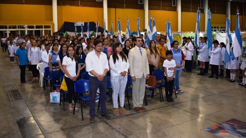 Alumnos de toda la provincia exponen sus trabajos en la Feria de Ciencias